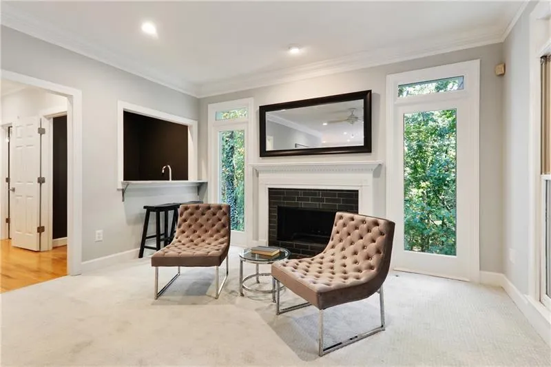225 Sheridan Point Lane, Sandy Springs, Georgia 30342, 4 Bedrooms Bedrooms, ,3 BathroomsBathrooms,Residential,Sold,225 Sheridan Point Lane,6683590