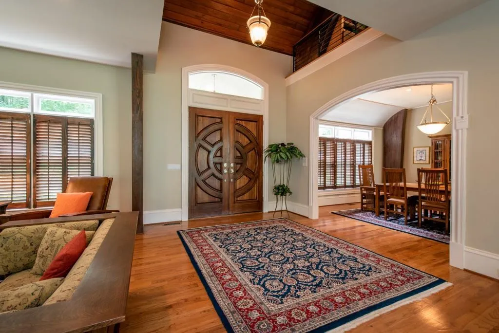 112 Strauss Lane, Sandy Springs, Georgia 30350, 6 Bedrooms Bedrooms, ,6 BathroomsBathrooms,Residential,Sold,112 Strauss Lane,6896241