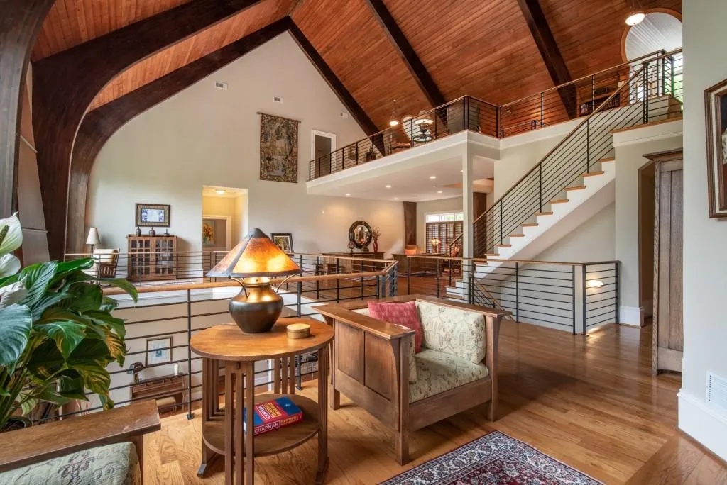 112 Strauss Lane, Sandy Springs, Georgia 30350, 6 Bedrooms Bedrooms, ,6 BathroomsBathrooms,Residential,Sold,112 Strauss Lane,6896241