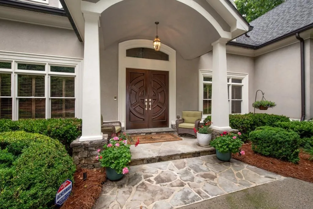 112 Strauss Lane, Sandy Springs, Georgia 30350, 6 Bedrooms Bedrooms, ,6 BathroomsBathrooms,Residential,Sold,112 Strauss Lane,6896241