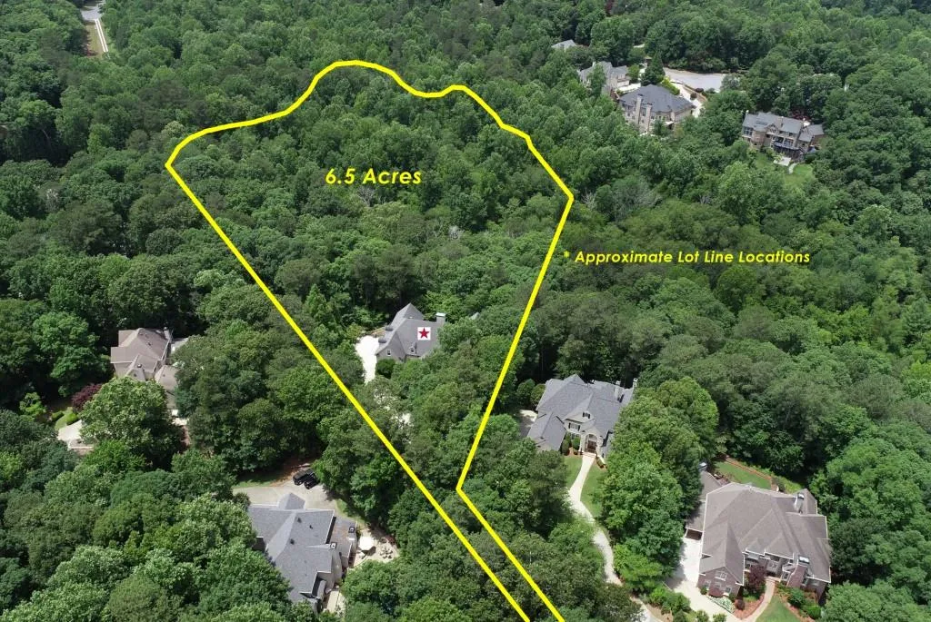 112 Strauss Lane, Sandy Springs, Georgia 30350, 6 Bedrooms Bedrooms, ,6 BathroomsBathrooms,Residential,Sold,112 Strauss Lane,6896241