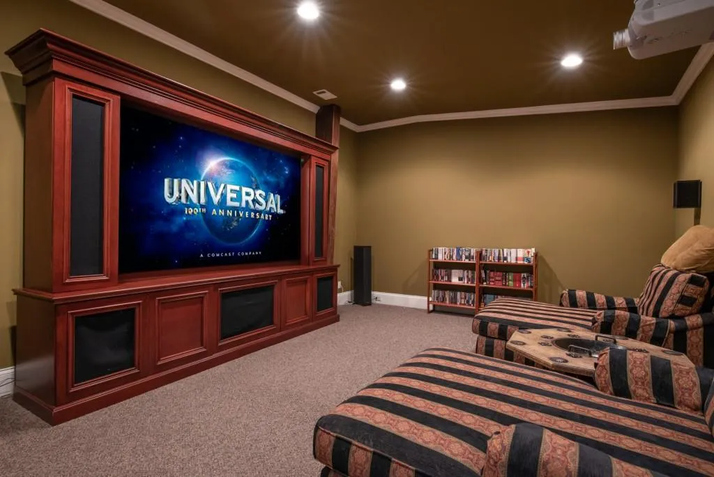 112 Strauss Lane, Sandy Springs, Georgia 30350, 6 Bedrooms Bedrooms, ,6 BathroomsBathrooms,Residential,Sold,112 Strauss Lane,6896241