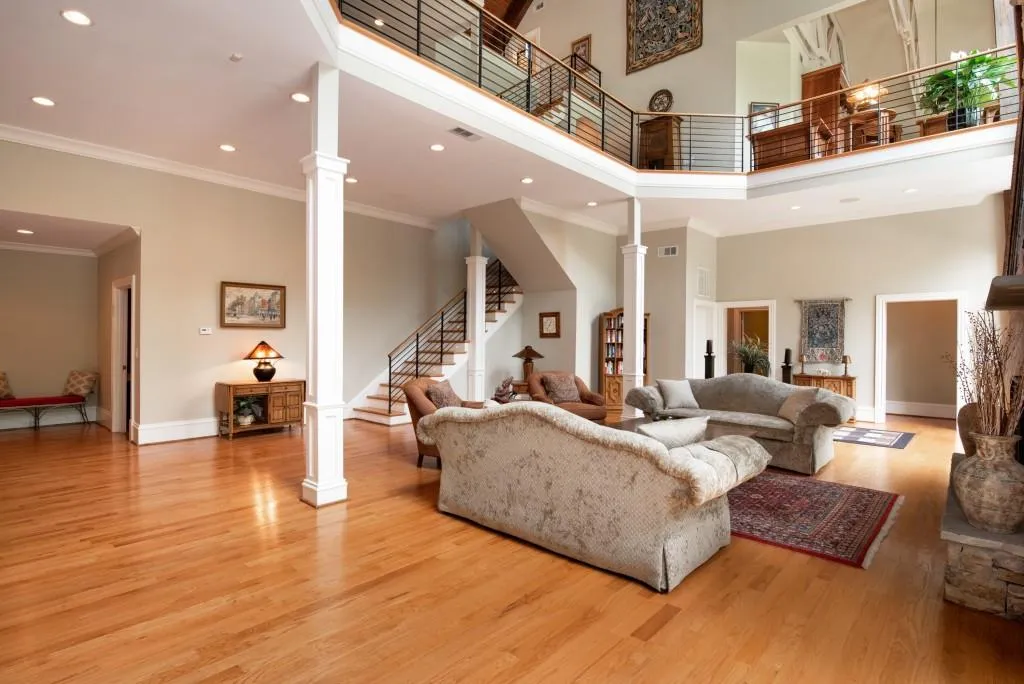 112 Strauss Lane, Sandy Springs, Georgia 30350, 6 Bedrooms Bedrooms, ,6 BathroomsBathrooms,Residential,Sold,112 Strauss Lane,6896241