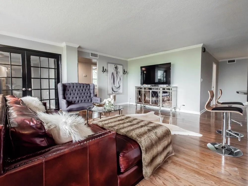 3530 Piedmont Road Ne Unit 9a, Atlanta, Georgia 30305, 3 Bedrooms Bedrooms, ,2 BathroomsBathrooms,Residential,Sold,3530 Piedmont Road Ne Unit 9a,6537460