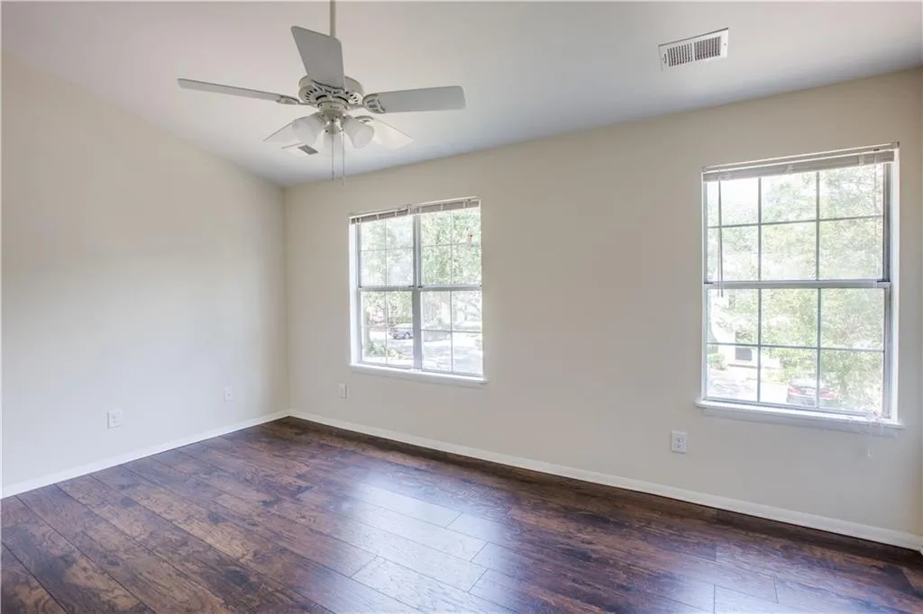 1705 Queen Anne Court, Sandy Springs, Georgia 30350, 2 Bedrooms Bedrooms, ,2 BathroomsBathrooms,Residential,Sold,1705 Queen Anne Court,5882741