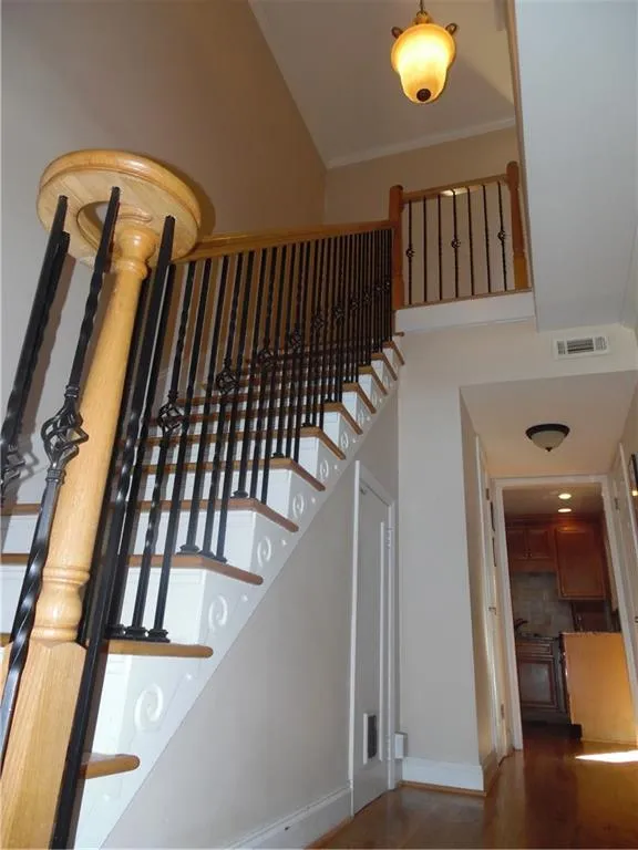 6520 Roswell Road Unit 4, Atlanta, Georgia 30328, 2 Bedrooms Bedrooms, ,1 BathroomBathrooms,Residential,Sold,6520 Roswell Road Unit 4,5628460