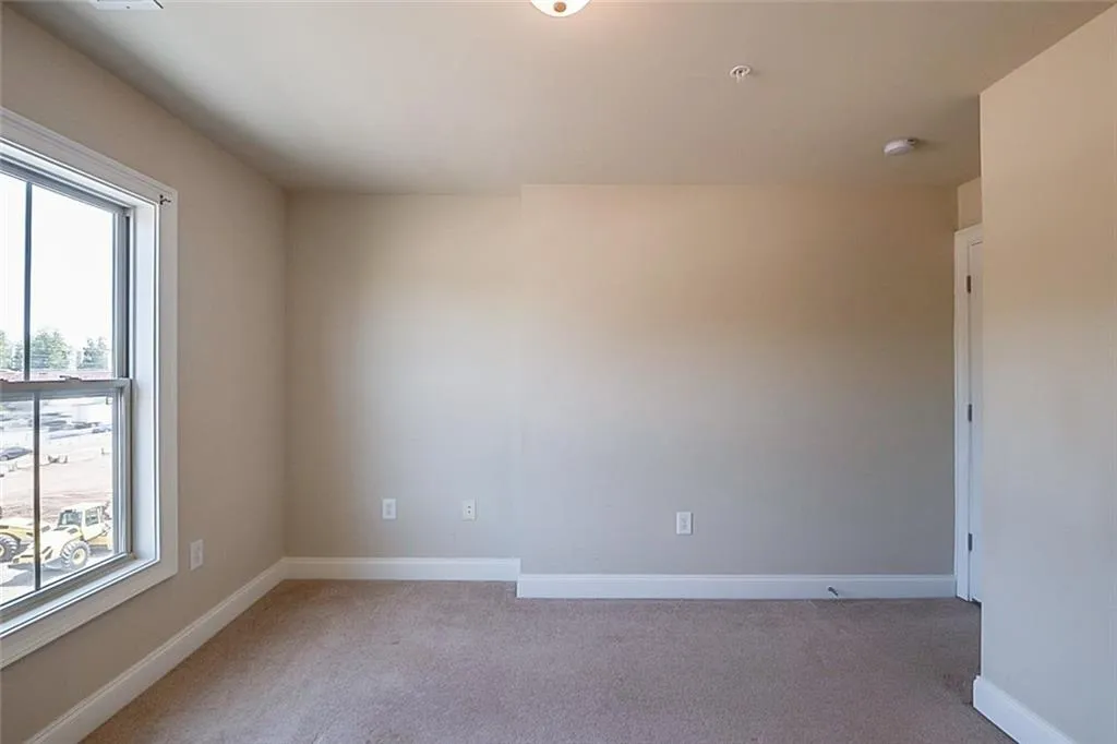 849 Perennial Drive, Atlanta, Georgia 30328, 3 Bedrooms Bedrooms, ,2 BathroomsBathrooms,Residential,Sold,849 Perennial Drive,6600623