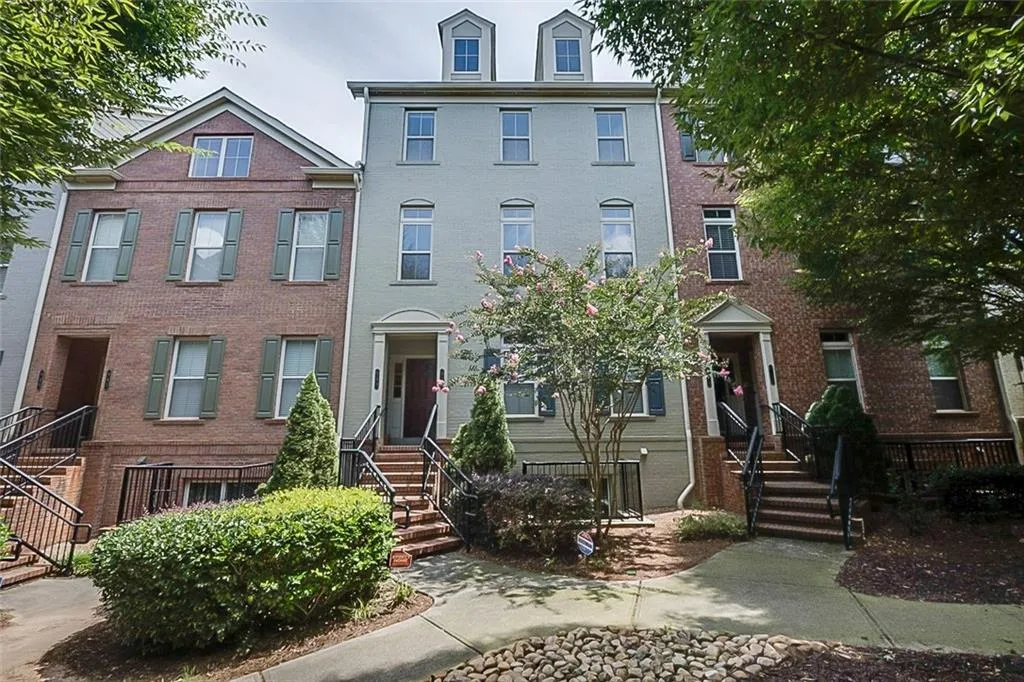 849 Perennial Drive, Atlanta, Georgia 30328, 3 Bedrooms Bedrooms, ,2 BathroomsBathrooms,Residential,Sold,849 Perennial Drive,6600623