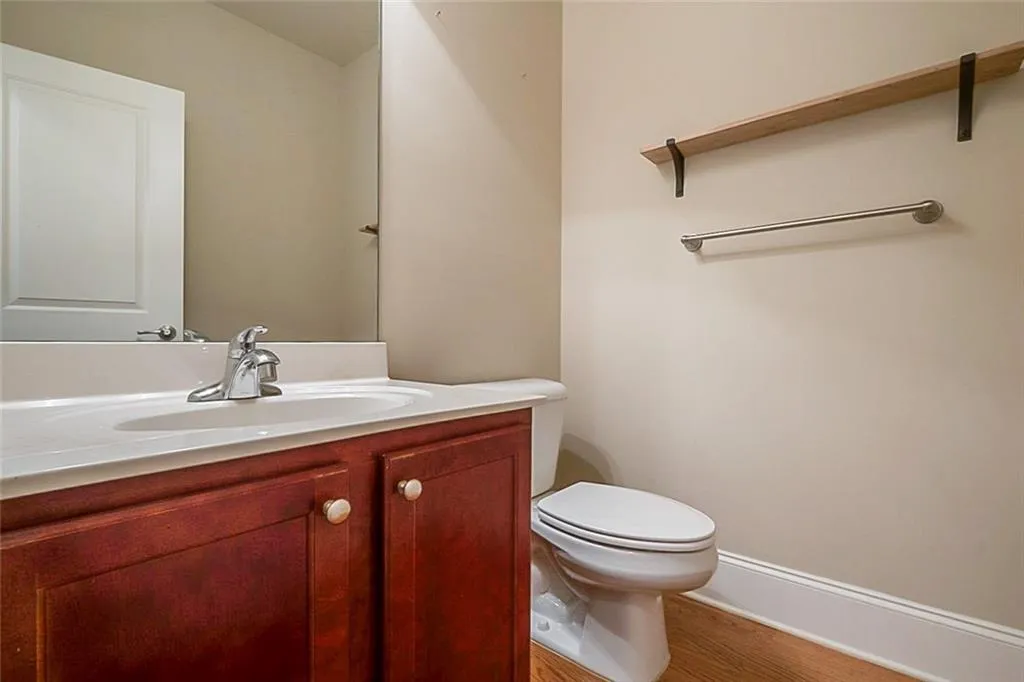 849 Perennial Drive, Atlanta, Georgia 30328, 3 Bedrooms Bedrooms, ,2 BathroomsBathrooms,Residential,Sold,849 Perennial Drive,6600623