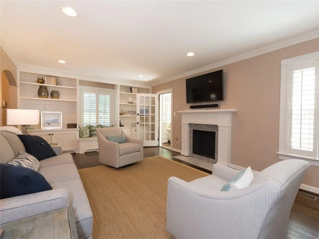 3045 Peachtree Drive Ne, Atlanta, Georgia 30305, 3 Bedrooms Bedrooms, ,3 BathroomsBathrooms,Residential,Sold,3045 Peachtree Drive Ne,5710836