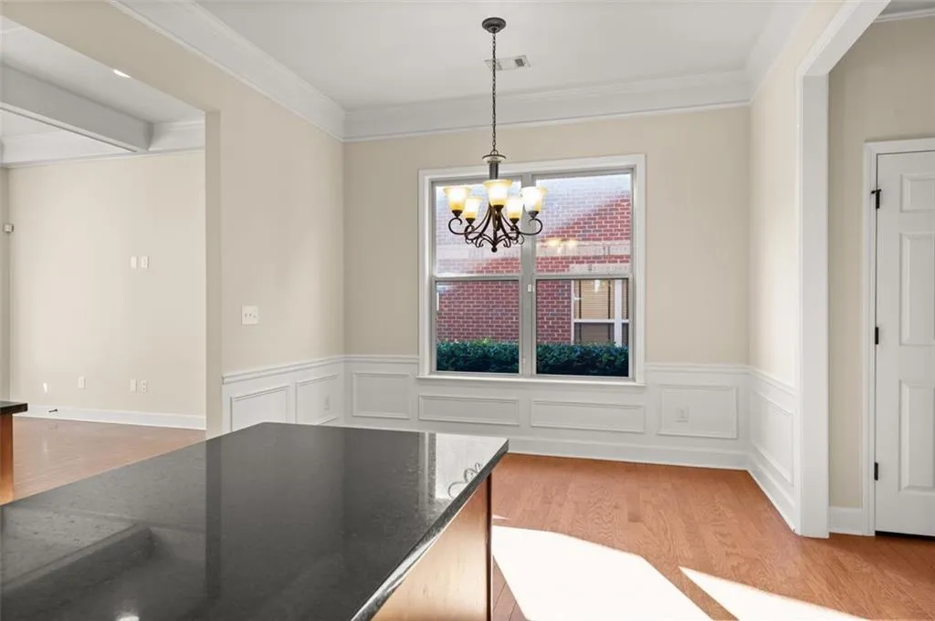 5577 High Point Road, Atlanta, Georgia 30342, 4 Bedrooms Bedrooms, ,3 BathroomsBathrooms,Residential,Sold,5577 High Point Road,6966862