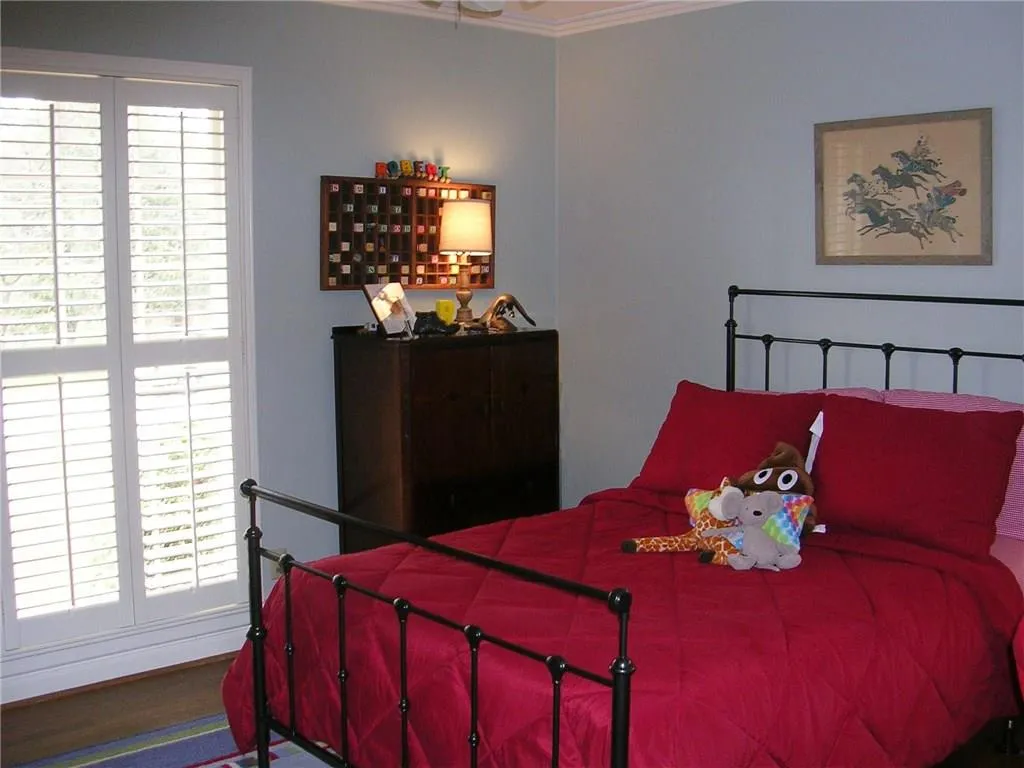 5515 Mount Vernon Parkway, Sandy Springs, Georgia 30327, 5 Bedrooms Bedrooms, ,3 BathroomsBathrooms,Residential,Sold,5515 Mount Vernon Parkway,5813274