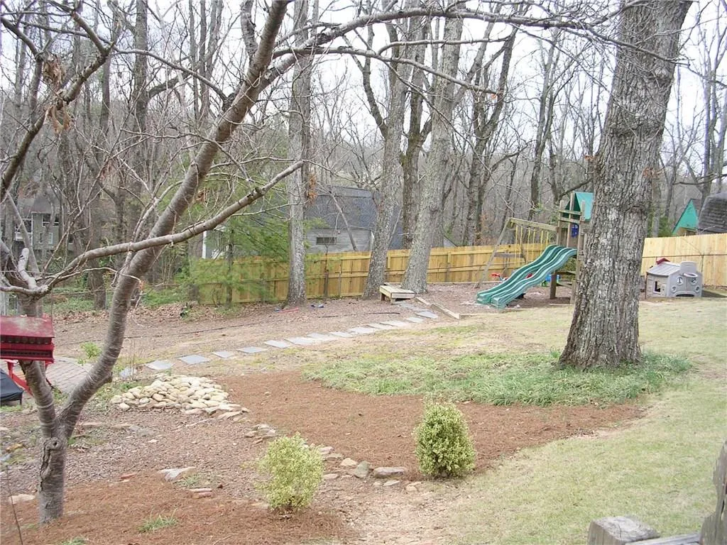 5515 Mount Vernon Parkway, Sandy Springs, Georgia 30327, 5 Bedrooms Bedrooms, ,3 BathroomsBathrooms,Residential,Sold,5515 Mount Vernon Parkway,5813274