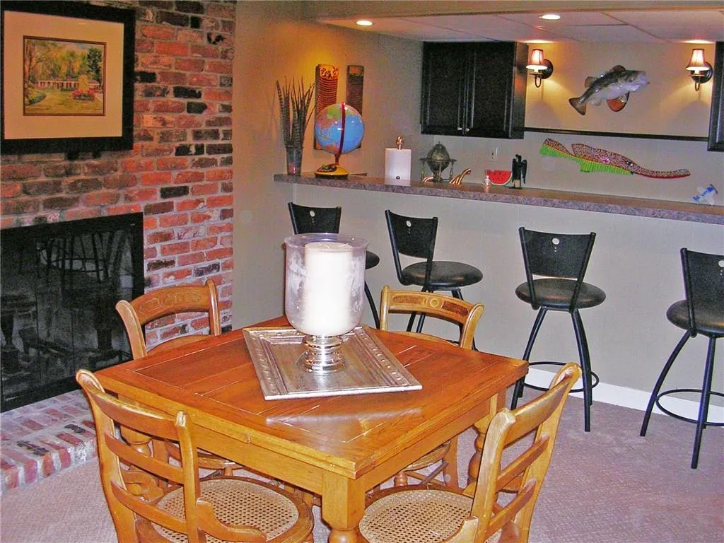 5515 Mount Vernon Parkway, Sandy Springs, Georgia 30327, 5 Bedrooms Bedrooms, ,3 BathroomsBathrooms,Residential,Sold,5515 Mount Vernon Parkway,5813274