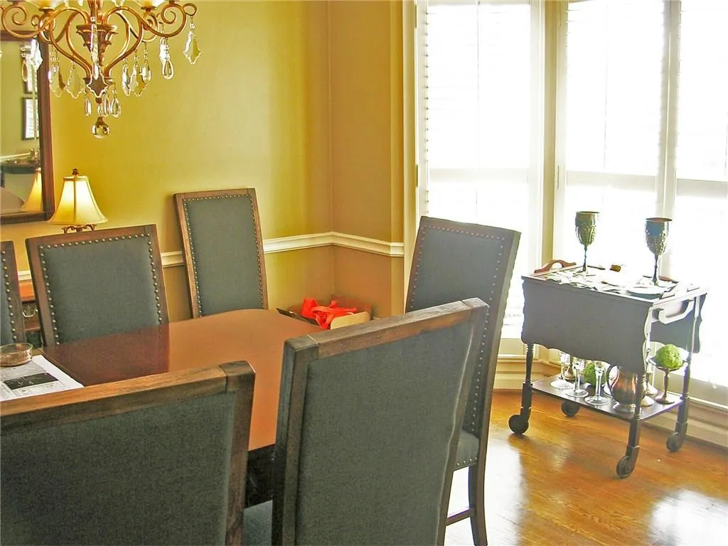 5515 Mount Vernon Parkway, Sandy Springs, Georgia 30327, 5 Bedrooms Bedrooms, ,3 BathroomsBathrooms,Residential,Sold,5515 Mount Vernon Parkway,5813274