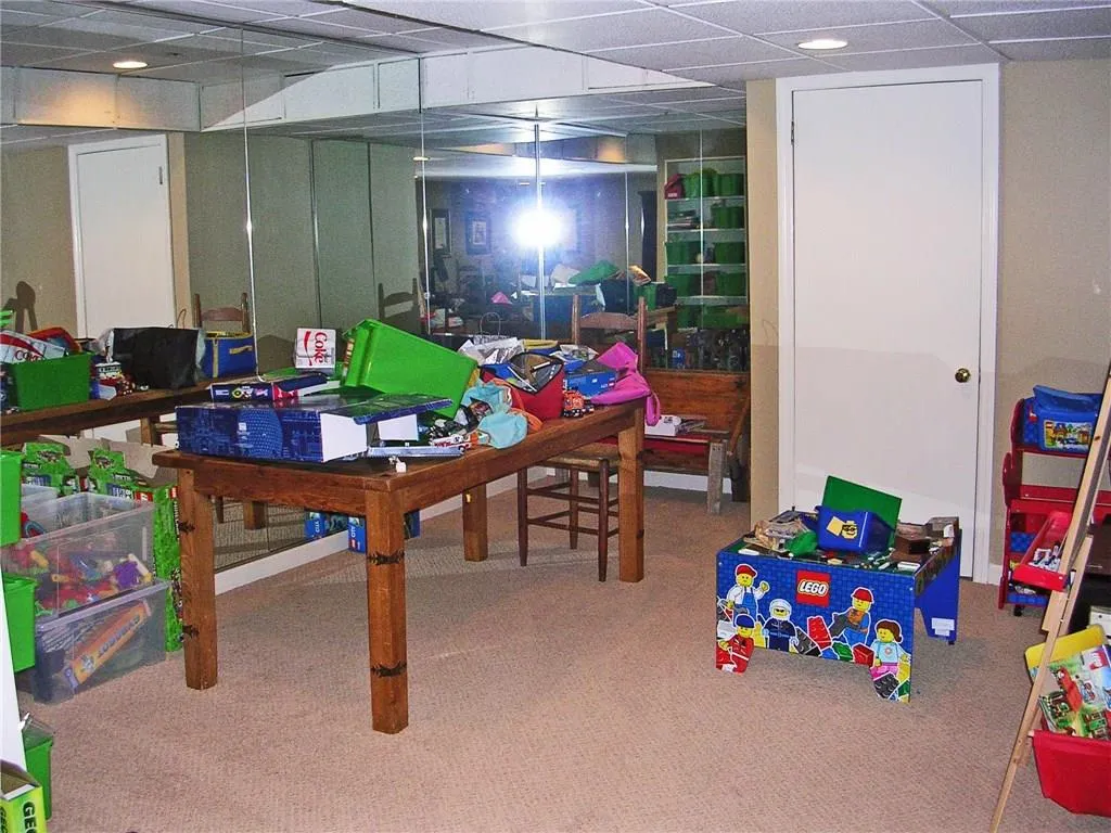 5515 Mount Vernon Parkway, Sandy Springs, Georgia 30327, 5 Bedrooms Bedrooms, ,3 BathroomsBathrooms,Residential,Sold,5515 Mount Vernon Parkway,5813274