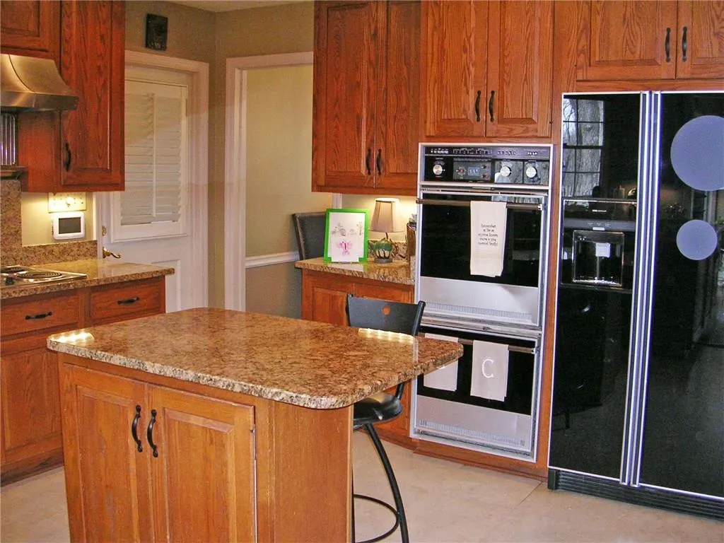 5515 Mount Vernon Parkway, Sandy Springs, Georgia 30327, 5 Bedrooms Bedrooms, ,3 BathroomsBathrooms,Residential,Sold,5515 Mount Vernon Parkway,5813274