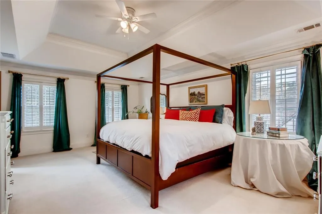 7435 Crompton Court N, Sandy Springs, Georgia 30350, 5 Bedrooms Bedrooms, ,4 BathroomsBathrooms,Residential,Sold,7435 Crompton Court N,6642893