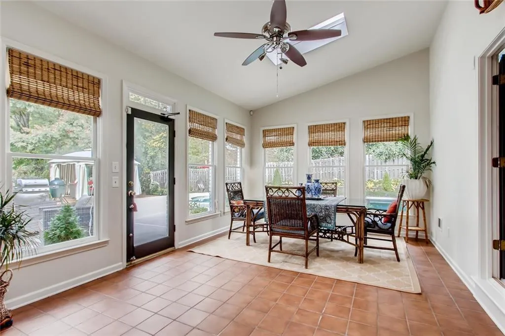 7435 Crompton Court N, Sandy Springs, Georgia 30350, 5 Bedrooms Bedrooms, ,4 BathroomsBathrooms,Residential,Sold,7435 Crompton Court N,6642893