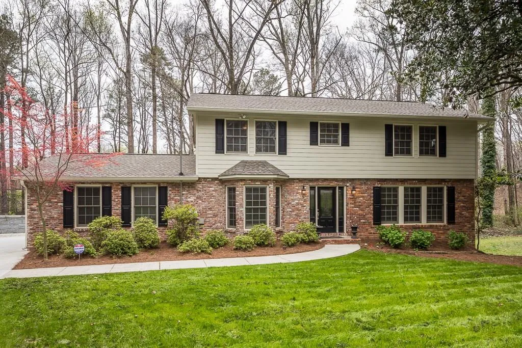 5667 Colton Drive, Atlanta, Georgia 30342, 4 Bedrooms Bedrooms, ,2 BathroomsBathrooms,Residential,Sold,5667 Colton Drive,5990942