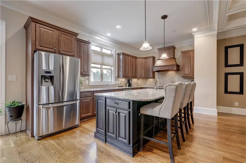 926 Boudreau Court, Sandy Springs, Georgia 30328, 3 Bedrooms Bedrooms, ,3 BathroomsBathrooms,Residential,Sold,926 Boudreau Court,6664747