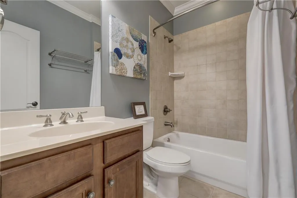 926 Boudreau Court, Sandy Springs, Georgia 30328, 3 Bedrooms Bedrooms, ,3 BathroomsBathrooms,Residential,Sold,926 Boudreau Court,6664747