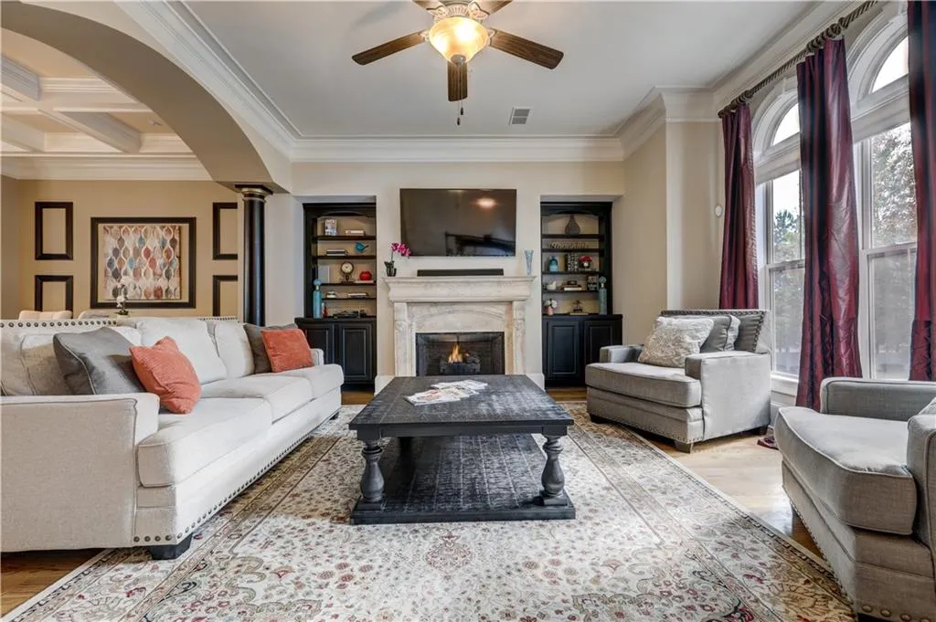 926 Boudreau Court, Sandy Springs, Georgia 30328, 3 Bedrooms Bedrooms, ,3 BathroomsBathrooms,Residential,Sold,926 Boudreau Court,6664747