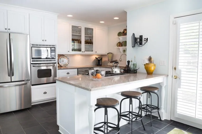 330 Francyne Court, Atlanta, Georgia 30328, 2 Bedrooms Bedrooms, ,2 BathroomsBathrooms,Residential,Sold,330 Francyne Court,5679448