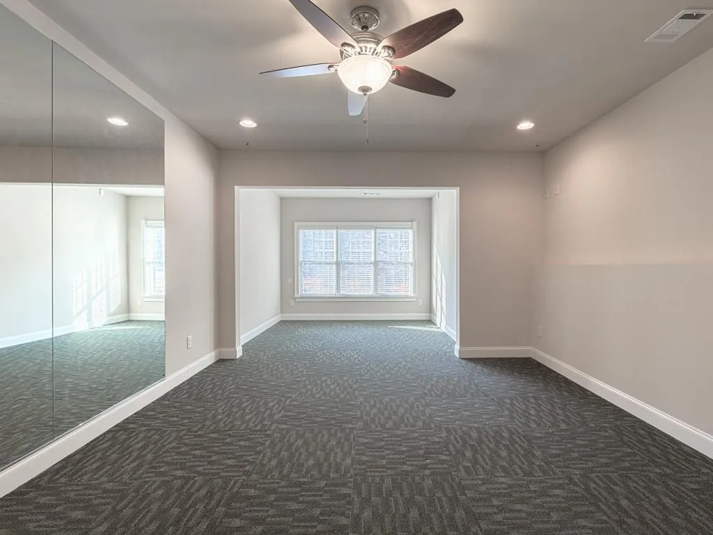 455 Glenmanor Court, Atlanta, Georgia 30328, 6 Bedrooms Bedrooms, ,5 BathroomsBathrooms,Residential,Sold,455 Glenmanor Court,5951941