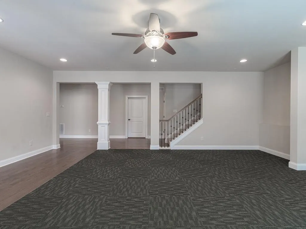 455 Glenmanor Court, Atlanta, Georgia 30328, 6 Bedrooms Bedrooms, ,5 BathroomsBathrooms,Residential,Sold,455 Glenmanor Court,5951941
