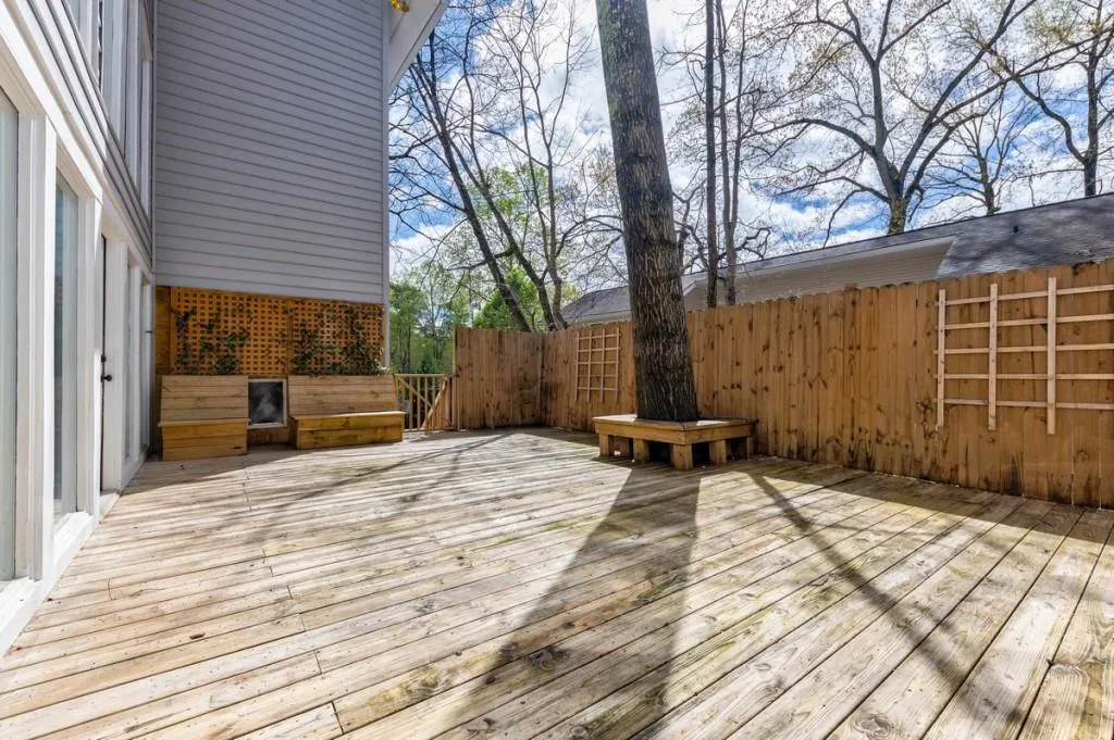 4781 E Conway Drive Nw, Atlanta, Georgia 30327, 5 Bedrooms Bedrooms, ,5 BathroomsBathrooms,Residential,Sold,4781 E Conway Drive Nw,6703473