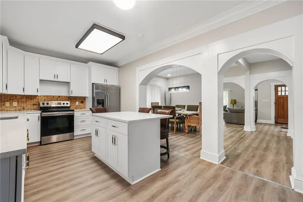 7445 Talbot Colony, Atlanta, Georgia 30328, 3 Bedrooms Bedrooms, ,3 BathroomsBathrooms,Residential,For Sale,7445 Talbot Colony,7672174 7445 Talbot Colony, Atlanta, Georgia 30328, 3 Bedrooms Bedrooms, ,3 BathroomsBathrooms,Residential,For Sale,7445 Talbot Colony,7672174