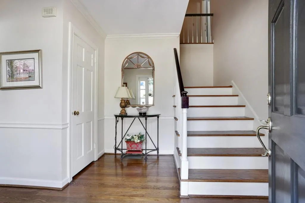 4256 Tuxedo Forest Drive, Atlanta, Georgia 30342, 4 Bedrooms Bedrooms, ,3 BathroomsBathrooms,Residential,Sold,4256 Tuxedo Forest Drive,5795364