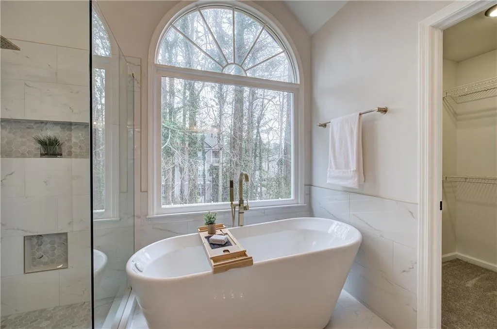 30 Westfair Court, Atlanta, Georgia 30328, 3 Bedrooms Bedrooms, ,2 BathroomsBathrooms,Residential,For Sale,30 Westfair Court,7707018