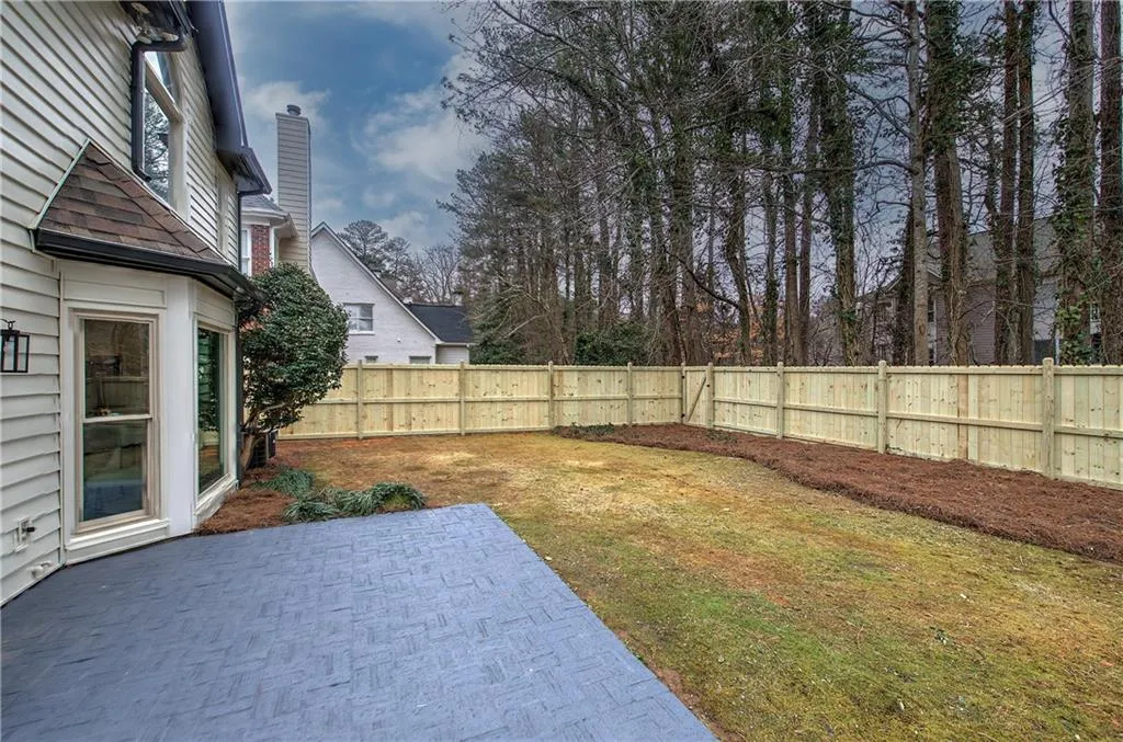 30 Westfair Court, Atlanta, Georgia 30328, 3 Bedrooms Bedrooms, ,2 BathroomsBathrooms,Residential,Sold,30 Westfair Court,7707018