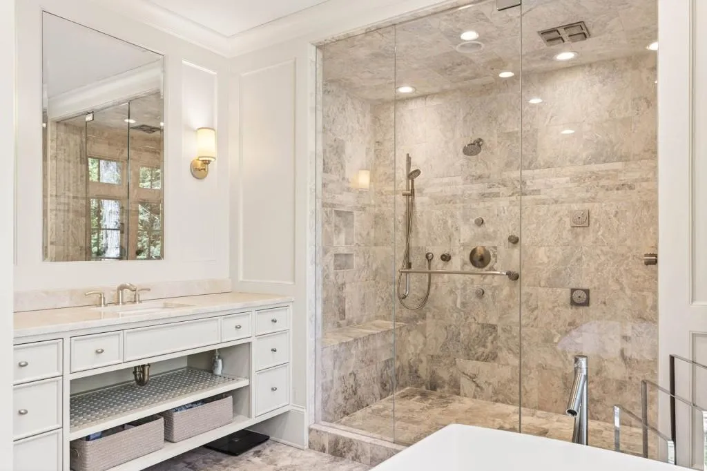 516 Tara Trail, Atlanta, Georgia 30327, 5 Bedrooms Bedrooms, ,5 BathroomsBathrooms,Residential,For Sale,516 Tara Trail,7750099