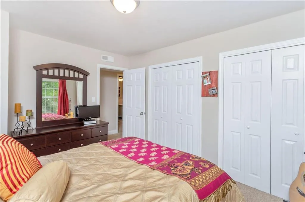 6980 Roswell Road Unit A3, Atlanta, Georgia 30328, 3 Bedrooms Bedrooms, ,2 BathroomsBathrooms,Residential,Sold,6980 Roswell Road Unit A3,6607463