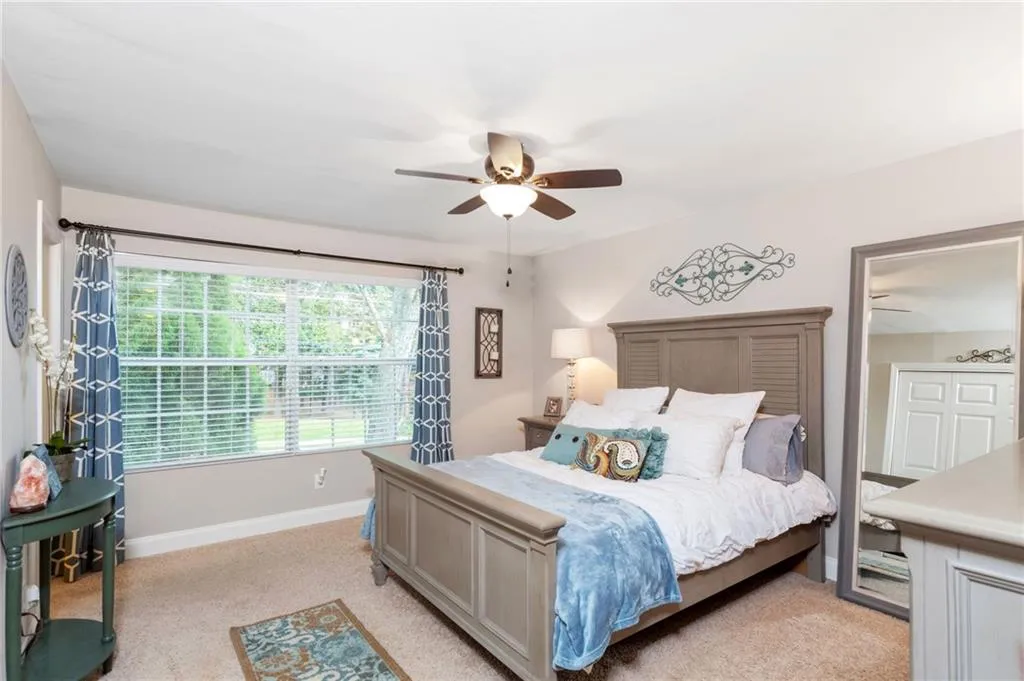 6980 Roswell Road Unit A3, Atlanta, Georgia 30328, 3 Bedrooms Bedrooms, ,2 BathroomsBathrooms,Residential,Sold,6980 Roswell Road Unit A3,6607463