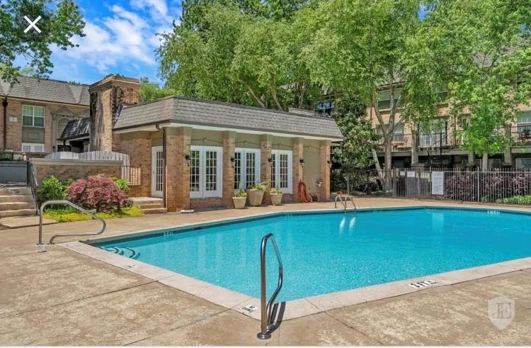 6980 Roswell Road Unit A3, Atlanta, Georgia 30328, 3 Bedrooms Bedrooms, ,2 BathroomsBathrooms,Residential,Sold,6980 Roswell Road Unit A3,6607463