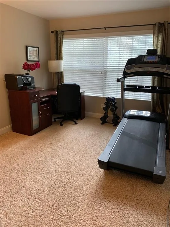 6980 Roswell Road Unit A3, Atlanta, Georgia 30328, 3 Bedrooms Bedrooms, ,2 BathroomsBathrooms,Residential,Sold,6980 Roswell Road Unit A3,6607463