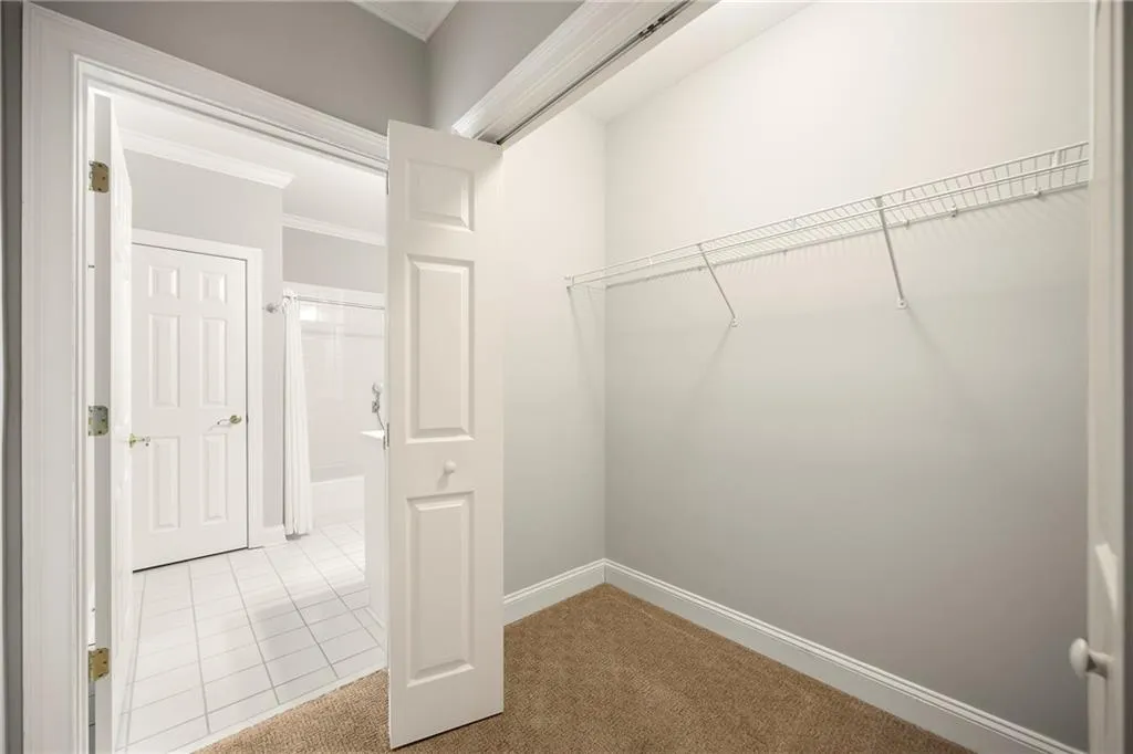 5415 Northland Drive Unit 305, Atlanta, Georgia 30342, 2 Bedrooms Bedrooms, ,2 BathroomsBathrooms,Residential,Sold,5415 Northland Drive Unit 305,7174781