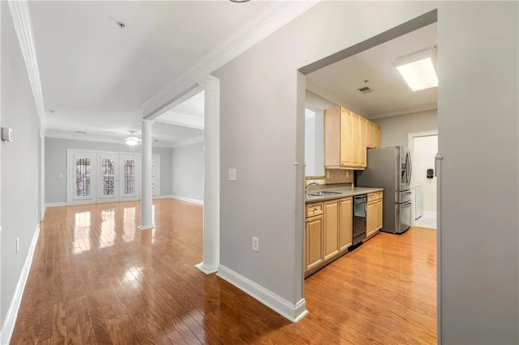 5415 Northland Drive Unit 305, Atlanta, Georgia 30342, 2 Bedrooms Bedrooms, ,2 BathroomsBathrooms,Residential,Sold,5415 Northland Drive Unit 305,7174781