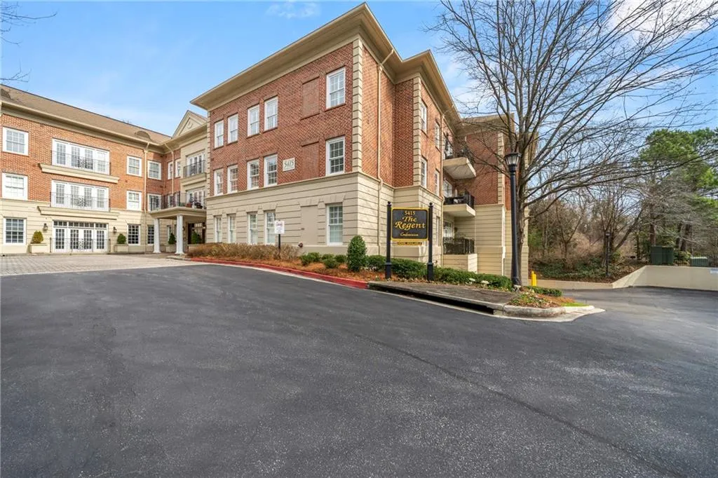 5415 Northland Drive Unit 305, Atlanta, Georgia 30342, 2 Bedrooms Bedrooms, ,2 BathroomsBathrooms,Residential,Sold,5415 Northland Drive Unit 305,7174781 5415 Northland Drive Unit 305, Atlanta, Georgia 30342, 2 Bedrooms Bedrooms, ,2 BathroomsBathrooms,Residential,Sold,5415 Northland Drive Unit 305,7174781