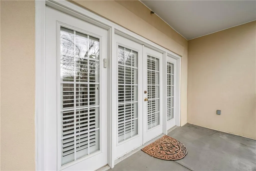 5415 Northland Drive Unit 305, Atlanta, Georgia 30342, 2 Bedrooms Bedrooms, ,2 BathroomsBathrooms,Residential,Sold,5415 Northland Drive Unit 305,7174781