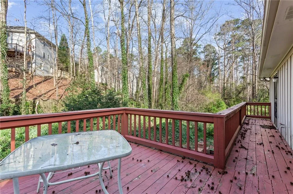 6420 Tanacrest Court, Sandy Springs, Georgia 30328, 4 Bedrooms Bedrooms, ,2 BathroomsBathrooms,Residential,Sold,6420 Tanacrest Court,6902570