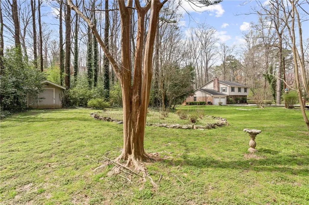 6420 Tanacrest Court, Sandy Springs, Georgia 30328, 4 Bedrooms Bedrooms, ,2 BathroomsBathrooms,Residential,Sold,6420 Tanacrest Court,6902570