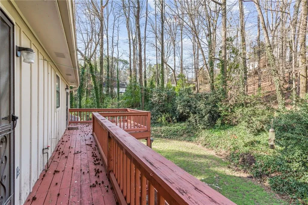 6420 Tanacrest Court, Sandy Springs, Georgia 30328, 4 Bedrooms Bedrooms, ,2 BathroomsBathrooms,Residential,Sold,6420 Tanacrest Court,6902570