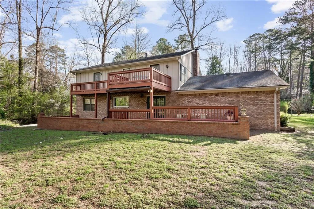 6420 Tanacrest Court, Sandy Springs, Georgia 30328, 4 Bedrooms Bedrooms, ,2 BathroomsBathrooms,Residential,Sold,6420 Tanacrest Court,6902570