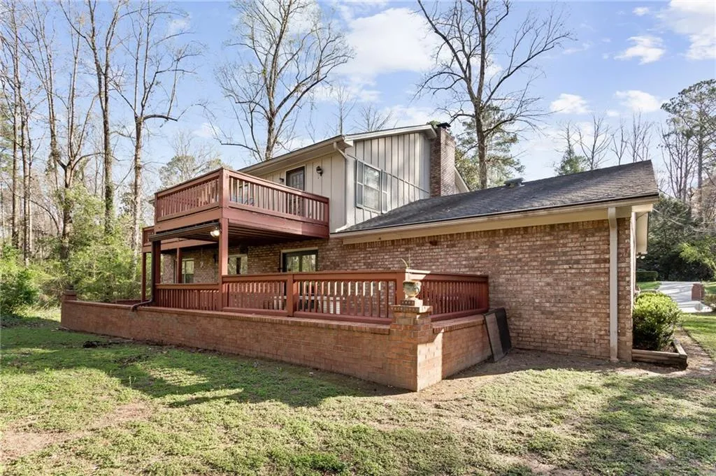 6420 Tanacrest Court, Sandy Springs, Georgia 30328, 4 Bedrooms Bedrooms, ,2 BathroomsBathrooms,Residential,Sold,6420 Tanacrest Court,6902570