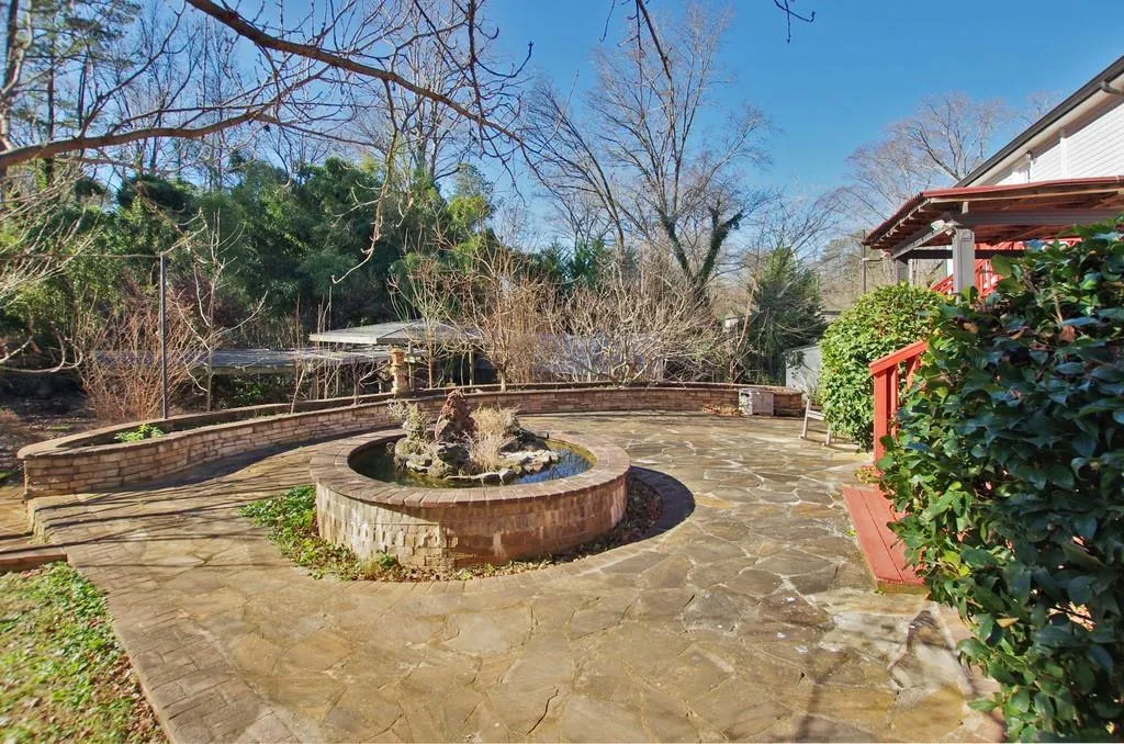 240 Danbury Lane Nw, Atlanta, Georgia 30327, 7 Bedrooms Bedrooms, ,5 BathroomsBathrooms,Residential,Sold,240 Danbury Lane Nw,6664970
